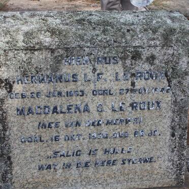 ROUX Hermanus L.F., le 1853-1942 &amp; Magdalena G. VAN DER MERWE -1930