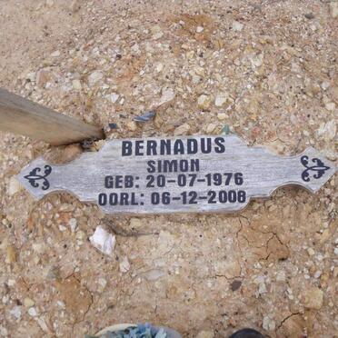 BERNADUS Simon 1976-2008