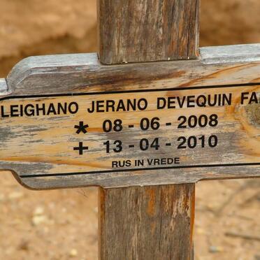 FAROA Leighano Jerano Devequin 2008-2010
