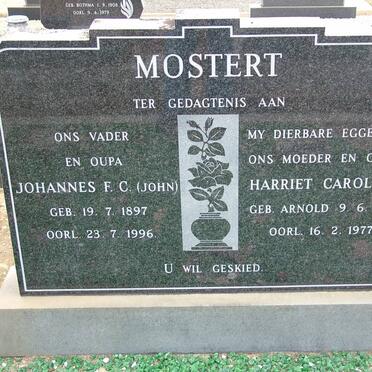 MOSTERT Johannes F.C. 1897-1996 &amp; Harriet Carolina ARNOLD 1913-1977