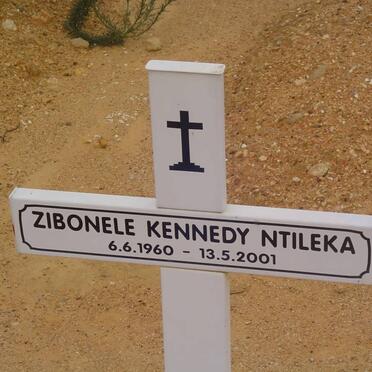 NTILEKA Zibonele Kennedy 1960-2001