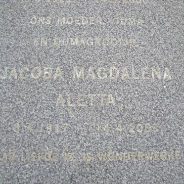 OLIVIER Gabriel Johannes 1921-2000 &amp; Jacoba Magdalena Aletta 1917-2003