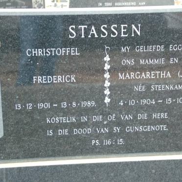 STASSEN Christoffel Frederick 1901-1989 &amp; Margaretha STEENKAMP 1904-1977