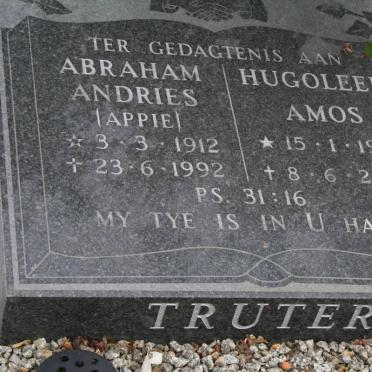 TRUTER Abraham Andries 1912-1992 &amp; Hugoleen Amos 1928-2004