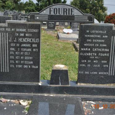 FOURIE J.J. Hendriekus 1898-1972 &amp; Maria Catherina Elizabeth NEL 1898-1979
