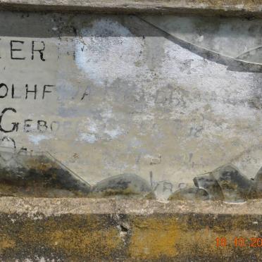 ? Adolhfina 