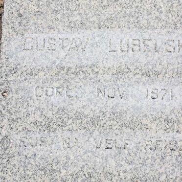 Western Cape, WORCESTER district, Touws River, Hartebeeste Kraal 36, Karoo Ostrich Farm, farm cemetery
