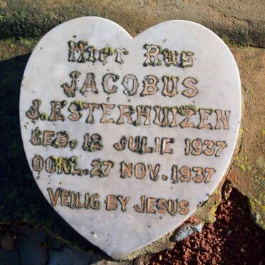 ESTERHUIZEN Jacobus J. 1937-1937