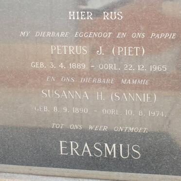 ERASMUS Petrus J. 1889-1965 &amp; Susanna H. 1890-1974