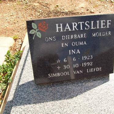 HARTSLIEF Ina 1923-1992