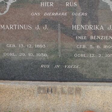 MULLER Martinus J.J. 1893-1958 &amp; Hendrika J.P. BENZIEN 1899-1958