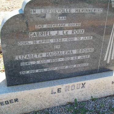 ROUX Gabriel J., le -1952 &amp; Elizabeth Magdalena BRONN -1950