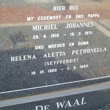 WAAL Michiel Johannes, de 1918-1971 &amp; Helena Aletta Petronella SEYFFERDT 1920-1993