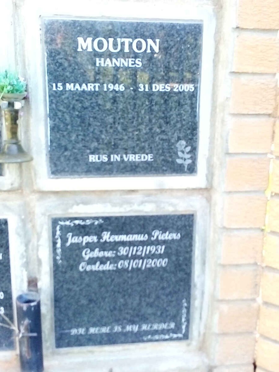 MOUTON Hannes 1946-2005 :: PIETERS Jasper Hermanus 1931-2000
