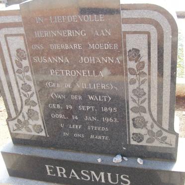 ERASMUS Susanna Johanna Petronella previously VAN DER WALT nee DE VILLIERS 1895-1963