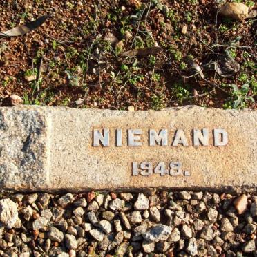 NIEMAND -1948