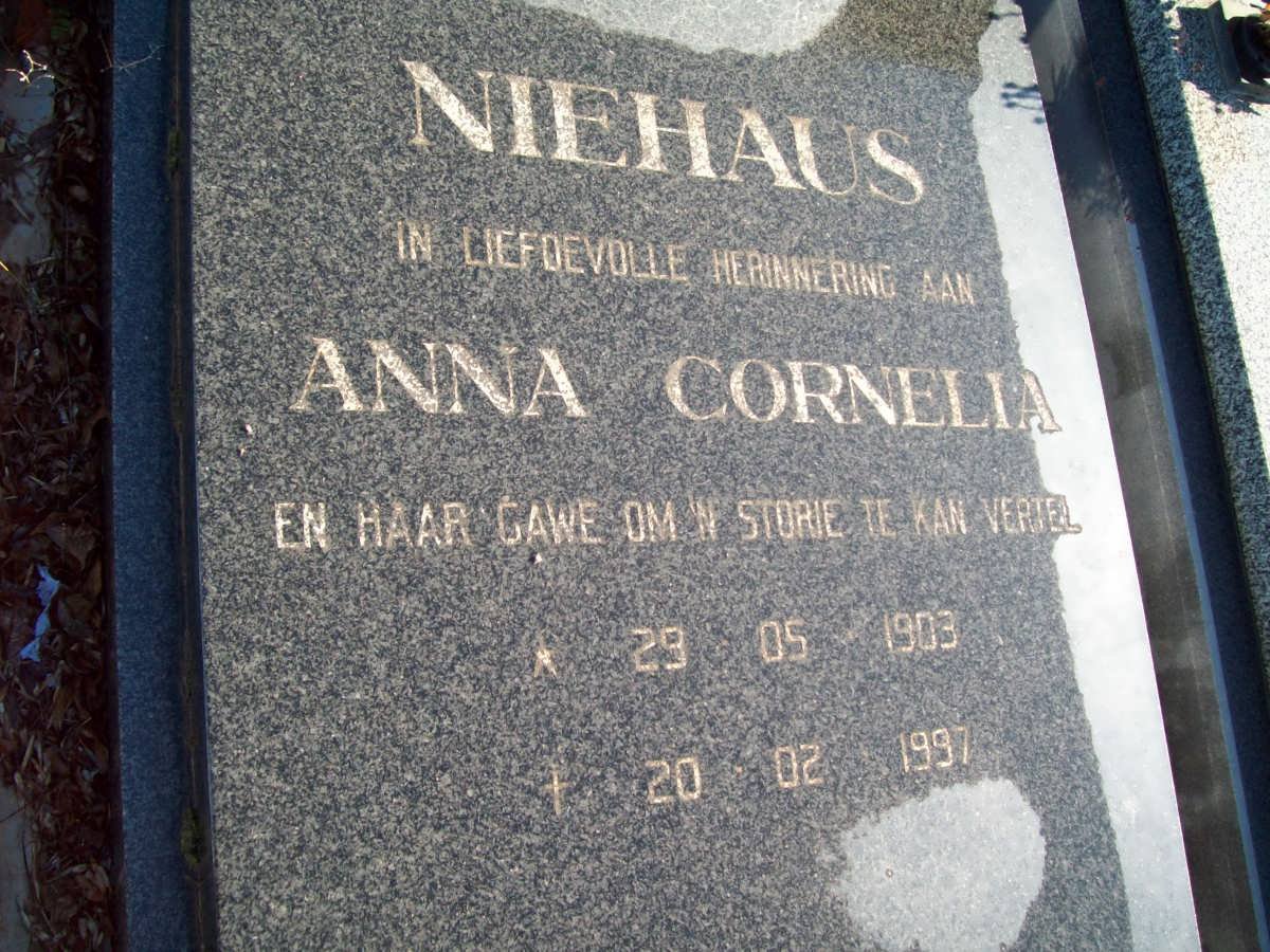 NIEHAUS Anna Cornelia 1903-1997