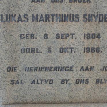 SNYDERS Lukas Marthinus 1904-1966