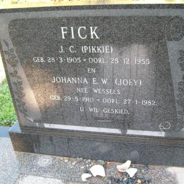 FICK J.C. 1905-1955 &amp; Johanna E.W. WESSELS 1910-1982