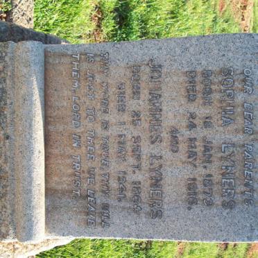 Western Cape, WORCESTER, De Wet Cemetery, Gate 7, Verenigde Gereformeerde Kerk