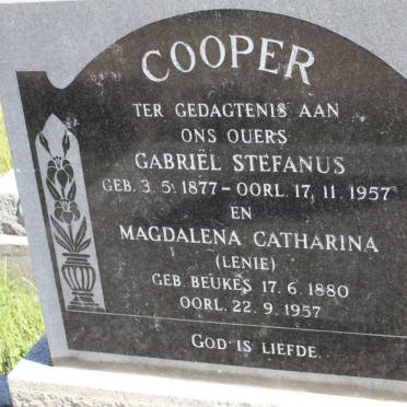 COOPER Gabriel Stefanus 1877-1957 &amp; Magdalena Catharina BEUKES 1880-1957