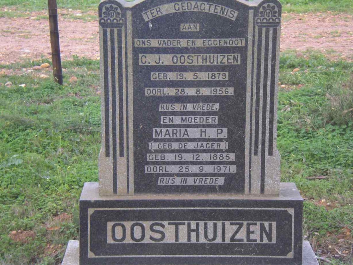 OOSTHUIZEN C.J. 1879-1956 &amp; Maria H.P. DE JAGER 1885-1971