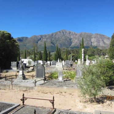 2. Overview of Franschhoek cemetery.