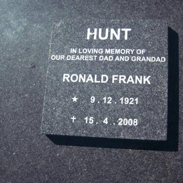 HUNT Ronald Frank 1921-2008