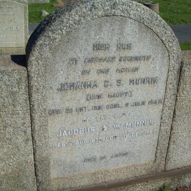 MUNNIK Jacobus A.W. 1879-1950 &amp; Johanna C.S. HAUPT 1881-1949