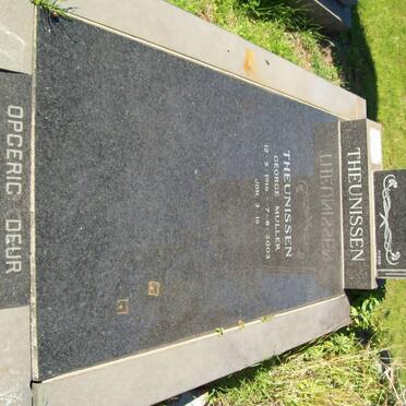 THEUNISSEN George Muller 1916-2003 &amp; Helena VAN NIEKERK 1924-1964