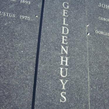 GELDENHUYS Johannes J.N. 1876-1939 &amp; Johanna Sophia 1893-1975