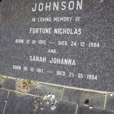 JOHNSON Fortune Nicholas 1915-1984 &amp; Sarah Johanna 1917-1994