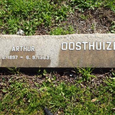 OOSTHUIZEN Arthur 1897-1963