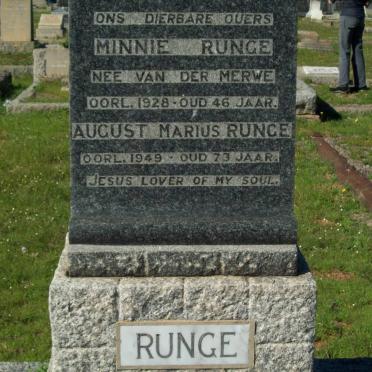 RUNGE August Marius -1949 &amp; Minnie VAN DER MERWE -1928