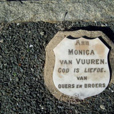 VUUREN Monica, van