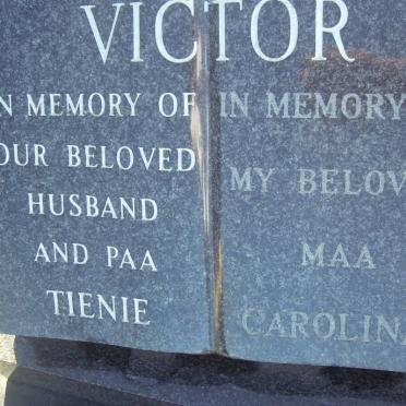 VICTOR Tienie &amp; Carolina