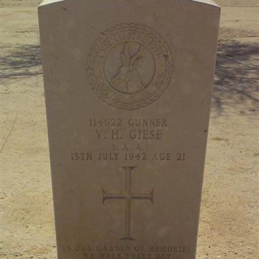 GIESE V.H. -1942
