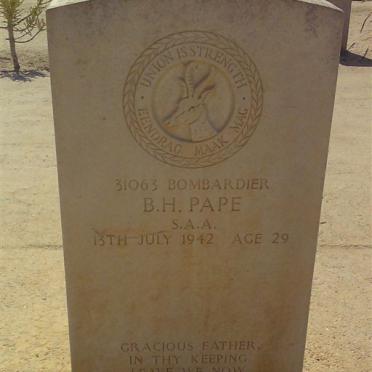 PAPE B.H. -1942