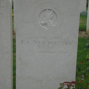 HEERDEN E.F. ,van -1944