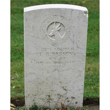 BASSON T.R. -1944