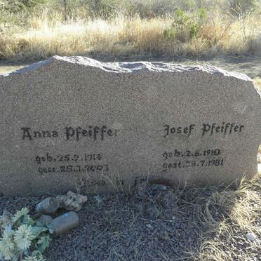 PFEIFFER Josef 1910-1981 &amp; Anna 1914-2003