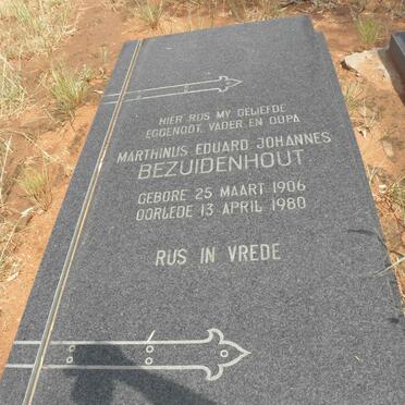 BEZUIDENHOUT Marthinus Eduard Johannes 1906-1980