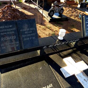 LENSING Richard 1924-2001 & Martha Susanna 1926-2015_1