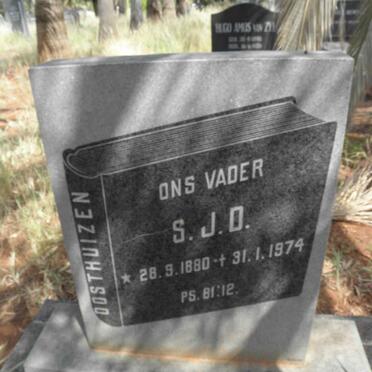 OOSTHUIZEN S.J.D. 1880-1974