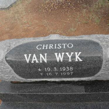 WYK Christo, van 1938-1997