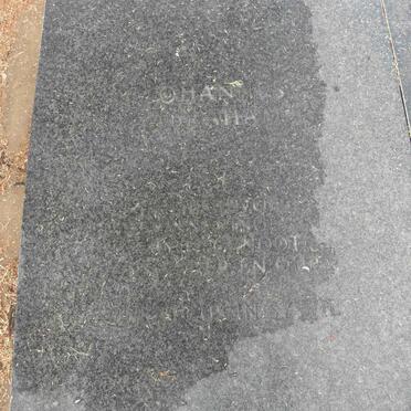 HUMAN Johannes Abraham 1935-1998 &amp; Dorathea Johanna LIEBENBERG 1938-2010