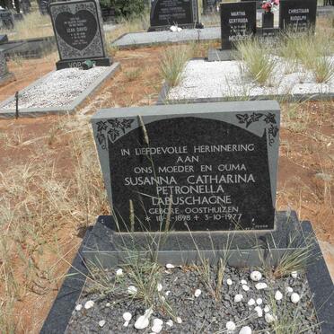 LABUSCHAGNE Susanna Catharina Petronella nee OOSTHUIZEN 1898-1977