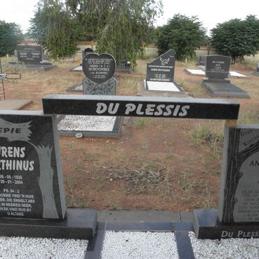 PLESSIS Lourens Marthinus 1926-2004 &amp; Anna Maria SMITH 1934-2001
