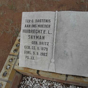SNYMAN Huibrecht E.L. nee BRITZ 1879-1962