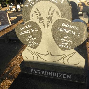 ESTERHUIZEN Andries M.J. 1899-1990 &amp; Cornelia C. 1911-1997